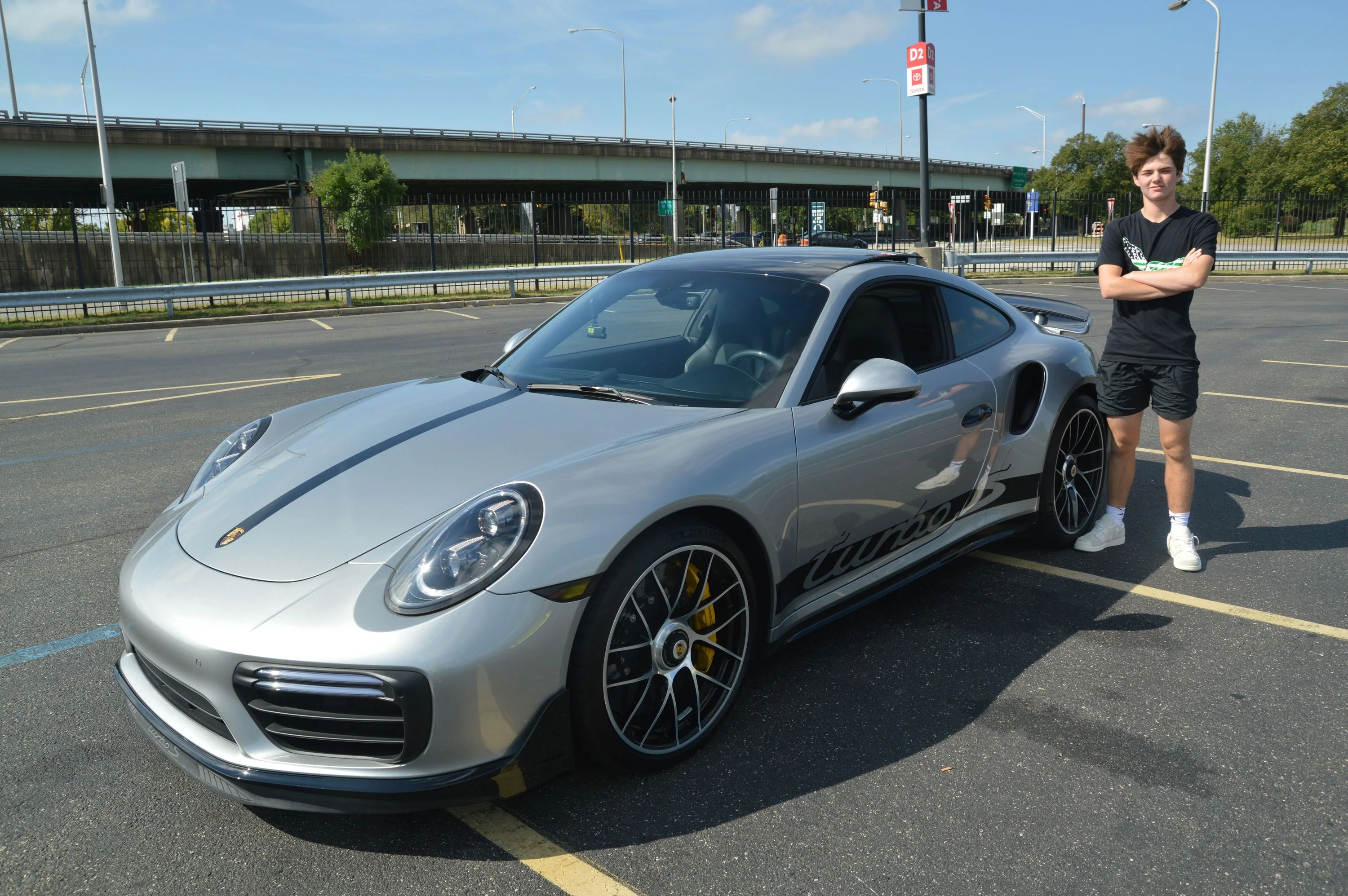 Supercar Racing Experience in Philadelphia - Image 3