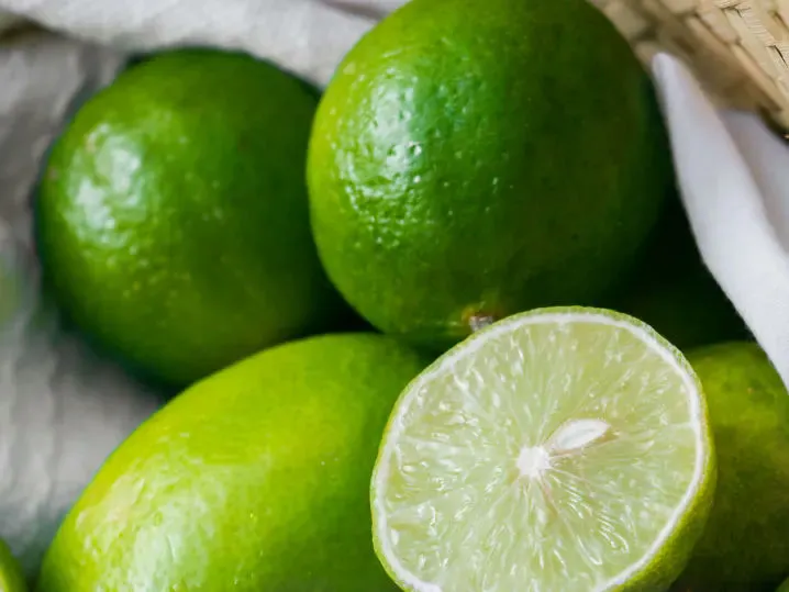 Make Shrimp Tacos with Mojito Magic - Image 4