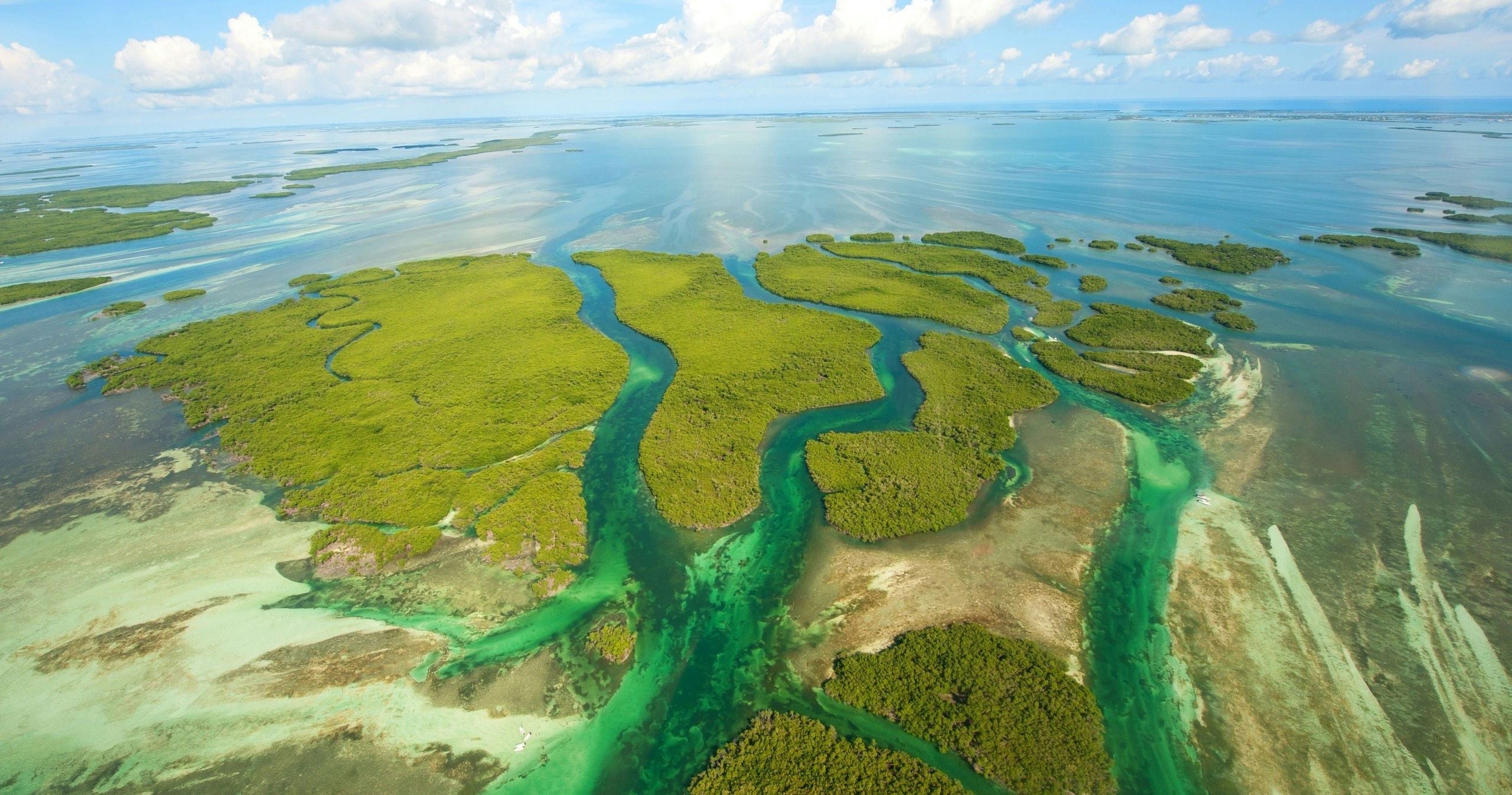 The Ultimate Island Helicopter Experience - Image 2