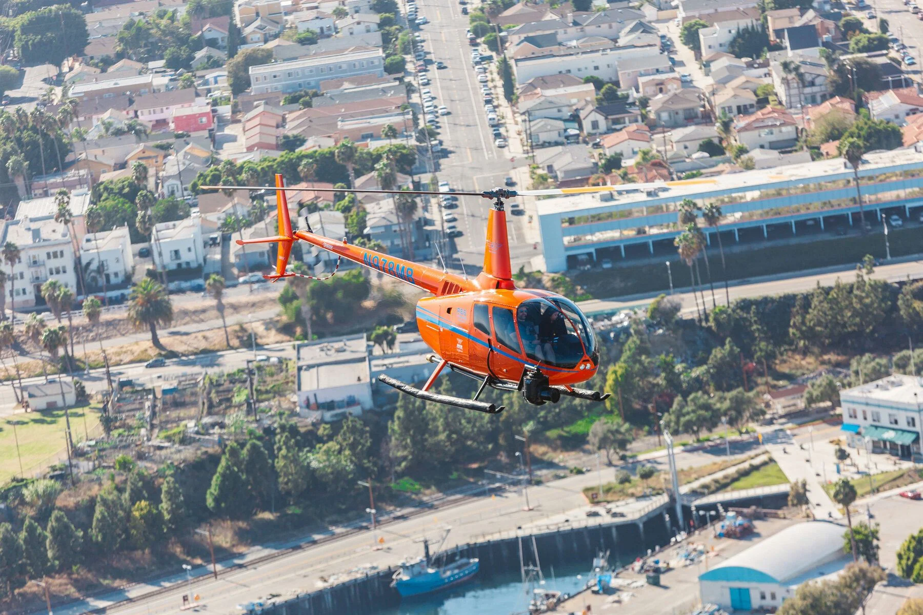 Private Orange County US Battleship Helicopter Tour For Up To 3 - Image 4