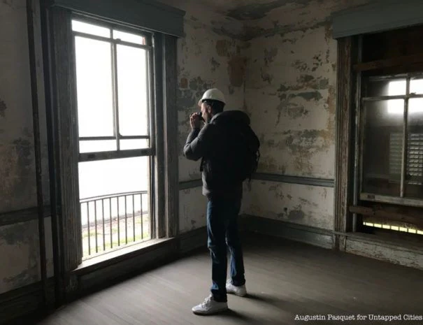 Ellis Island: Hard Hat Tour of the Abandoned Hospital - Image 8
