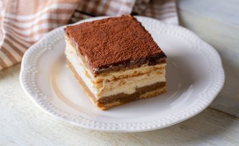 Traditional Tiramisu Trio Cooking Class - Image 5