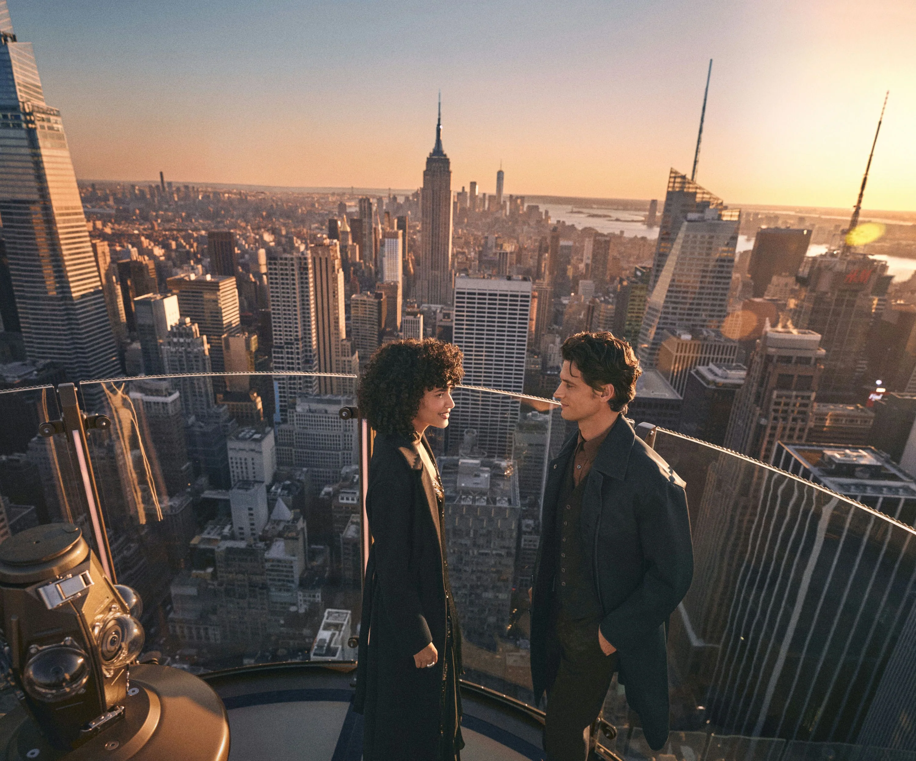 VIP Experience to Top of the Rock with SKYLIFT, The Beam & Champagne - Image 7