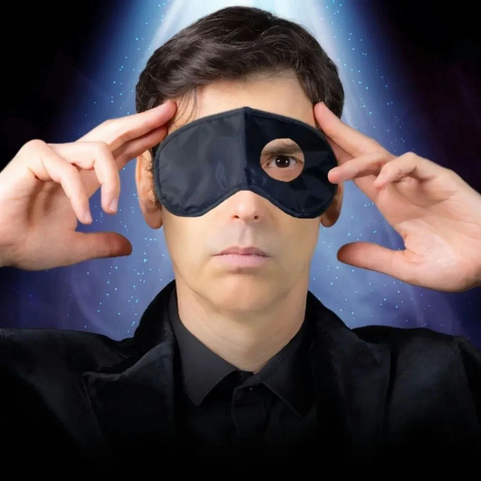 VIP Ticket to the LIOZ Master of Delusion Comedy Show with Drink - Image 2
