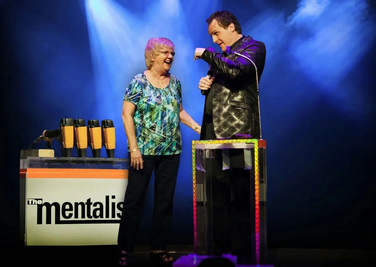 VIP Ticket to The Mentalist Magic & Comedy Show with Drink - Image 7