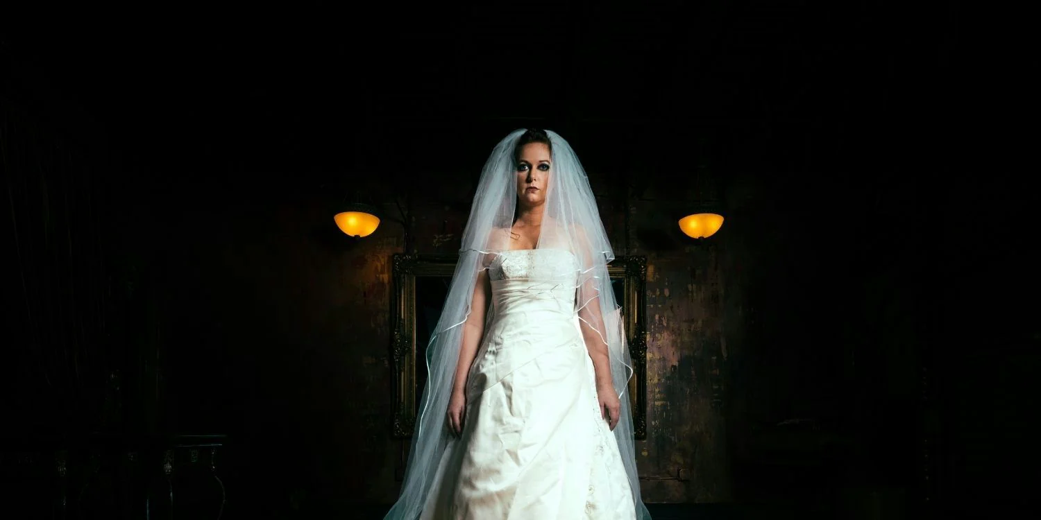 Virtual Murder Mystery: Wedding Rings & Deadly Things - Image 3