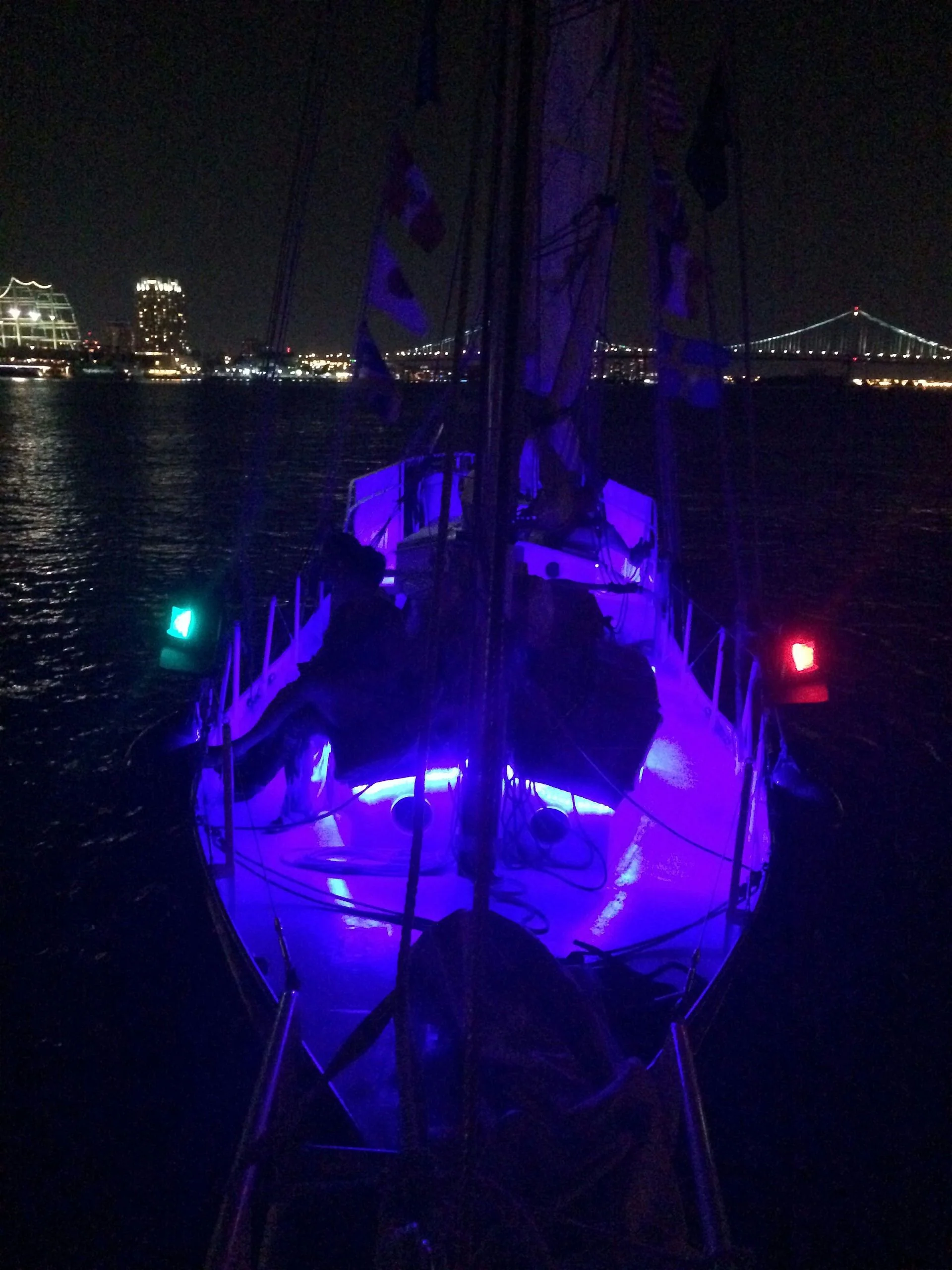 Weekend Moonlight Sail on Unforgettable - Image 3