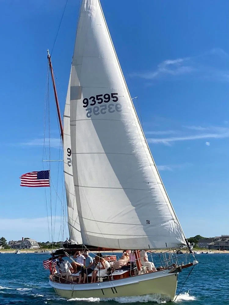 Wine Tasting Sail on a Historic Yacht - Image 5