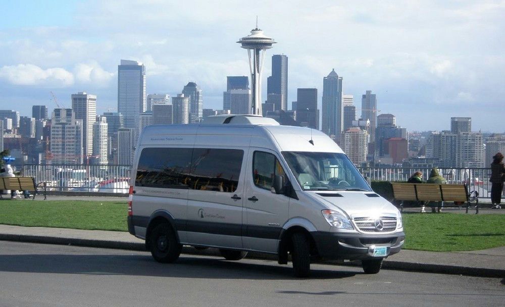 Winter Tour of Snoqualmie Falls & Washington Wine Tasting - Image 5